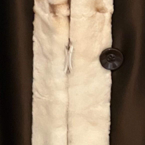 Sheared Reversible Mink Coat (S) EXCELLENT CONDITION! WORE ONLY ONCE! $4000 Orig - Picture 13 of 14